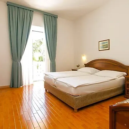 Marko Hotel 4*